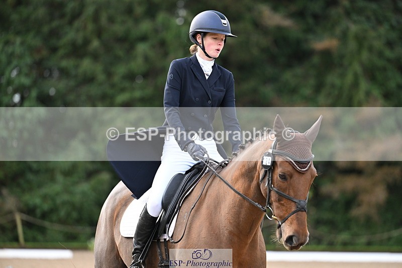 251023A-094957-01331 - B-124-Sophie.Lamb