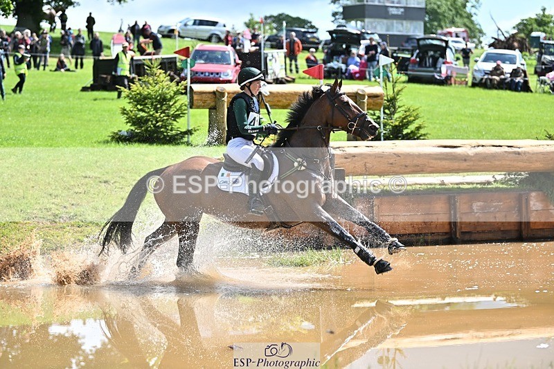 240526-112942-20547 - 412-WELLFIELDS_LINCOLN-Susie_Berry