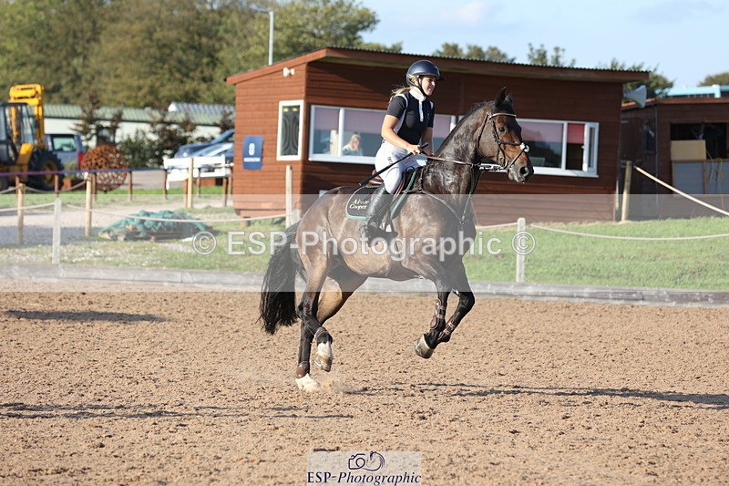 230915A-172304-03267 - Cls 7 Snr 1.20m Derby