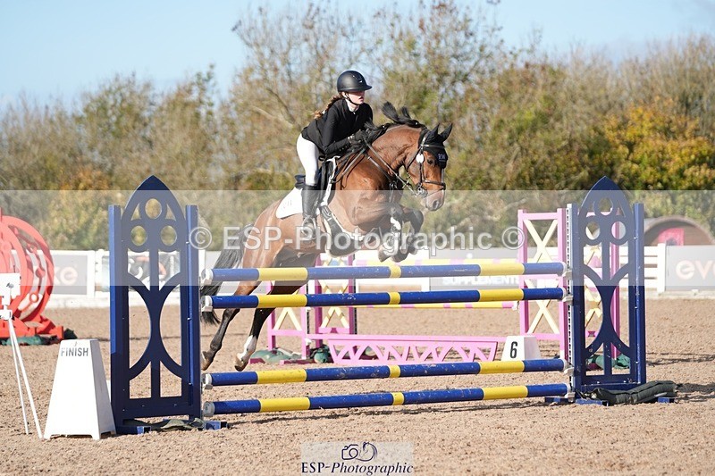 251025-150534-00706 - Cls 14+15 Blue Chip JC + JA, 1.15 Members Cup