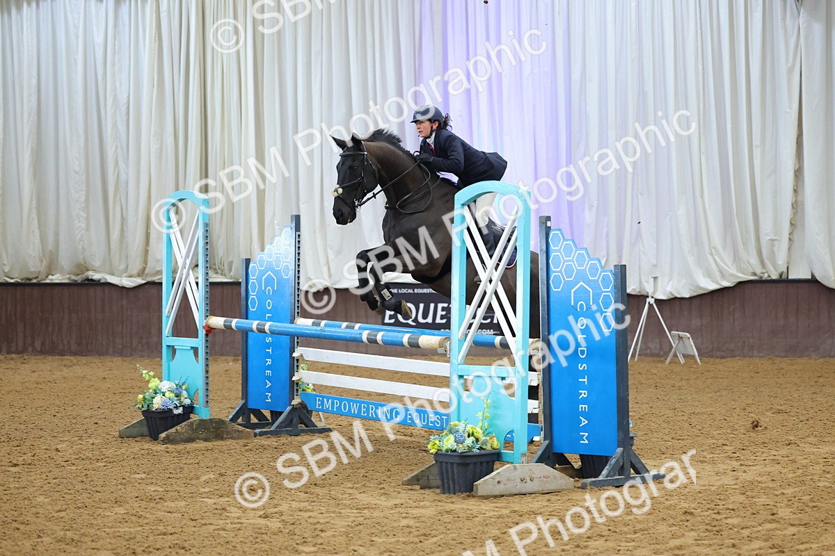 SBM_010512 - Class 23 - Senior Newcomers/ 1.10m Open - First Round (1.10m)