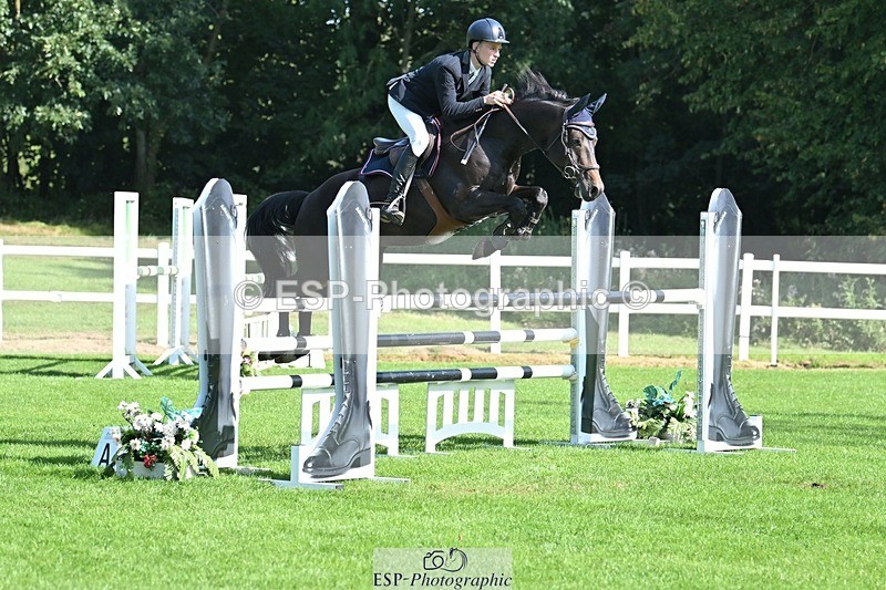 230909-111205-05097 - Cls 11 Snr Foxhunter & 1.20m Open