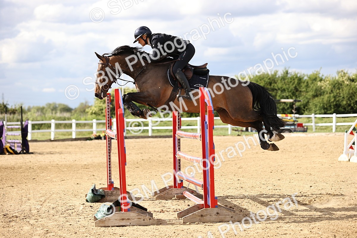 SBM_003870 - Class 13 - Senior Foxhunter - 1.20m