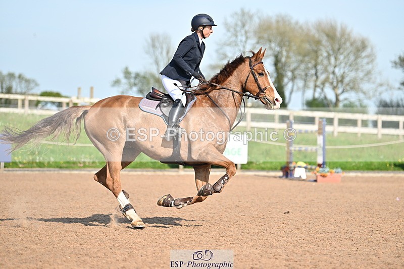 240510A-170924-09388 - Cls 24 National 1.40m Open