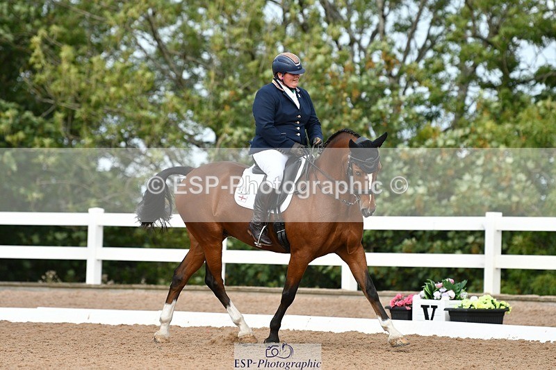 250906-112051-00971 - 041-Victoria.BradfordKenniford.flash.dancer