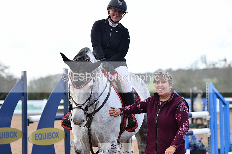 231014A-145306-05364 - Cls 15 1.05m Amateur Q 2nd R