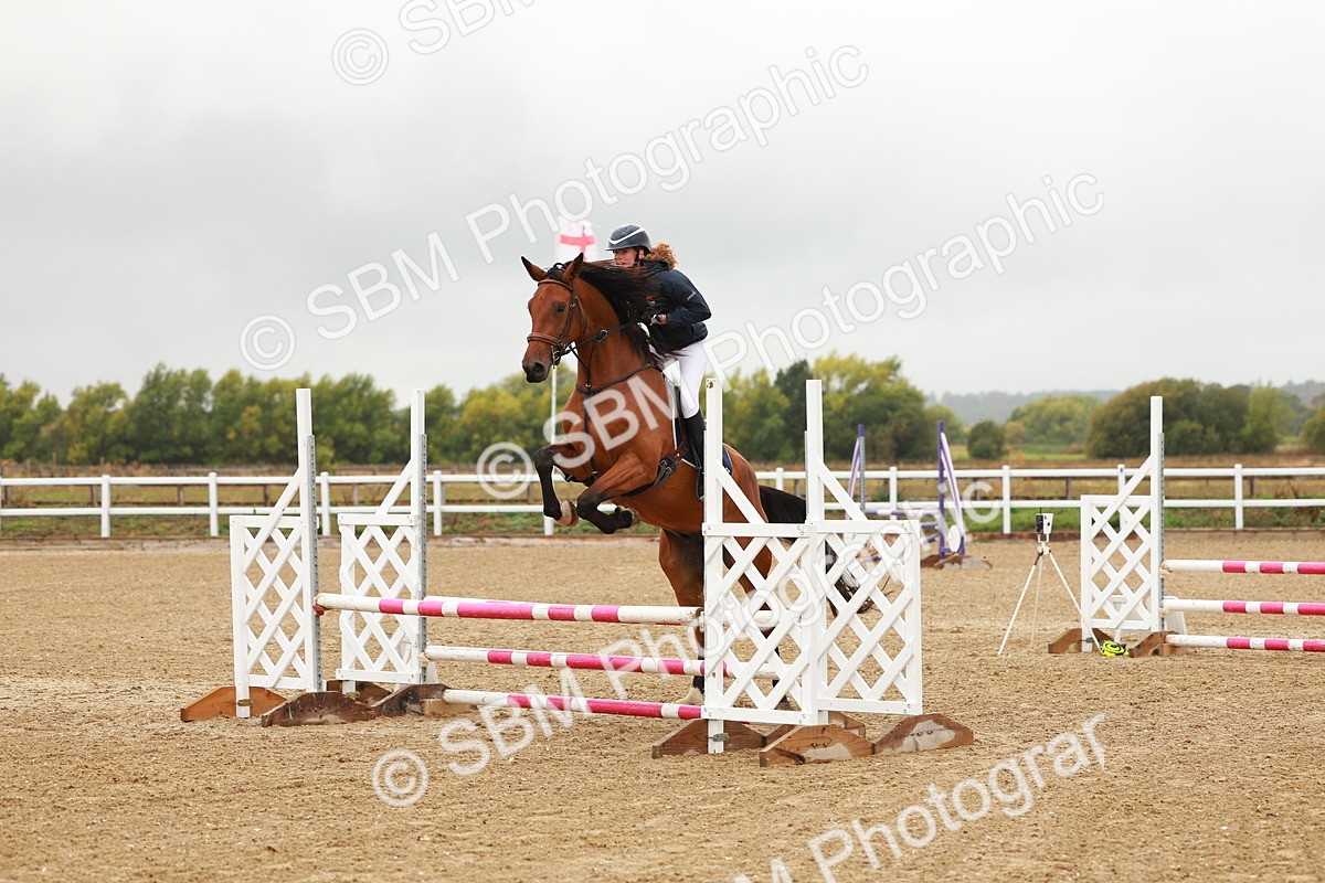 SBM_000122 - Class 1 - Clear Round