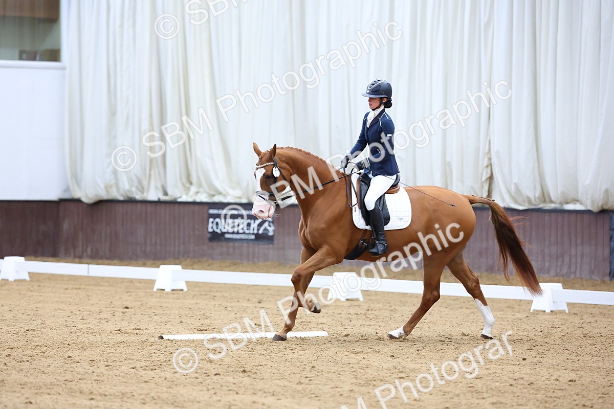 SBM_002413 - Novice 2