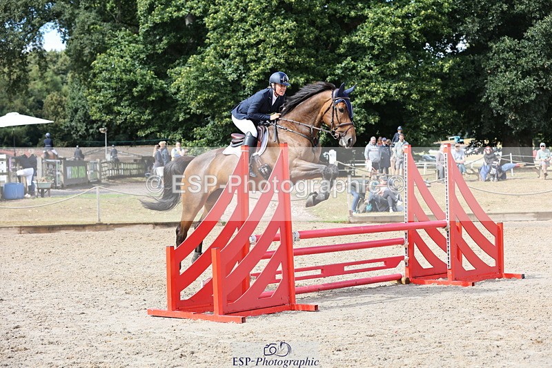 250829A-122145-01621 - Cls 7 British Novice and 90cm