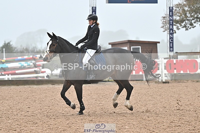 241103A-110149-06851 - SUN Cls 18 British Novice and 90cm Open