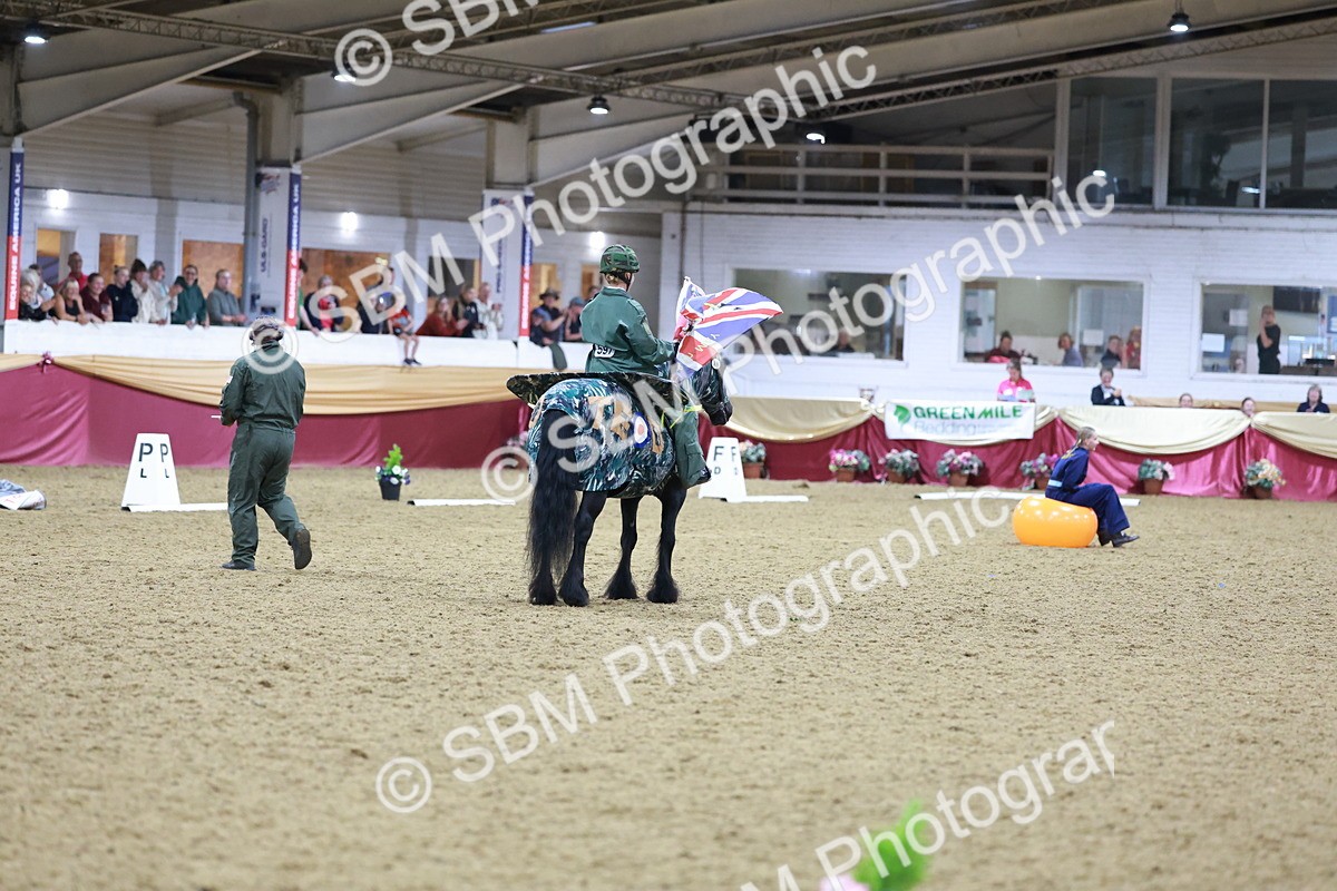 SBM_10182 - Class 62 - Strictly Fancy Dress-Age