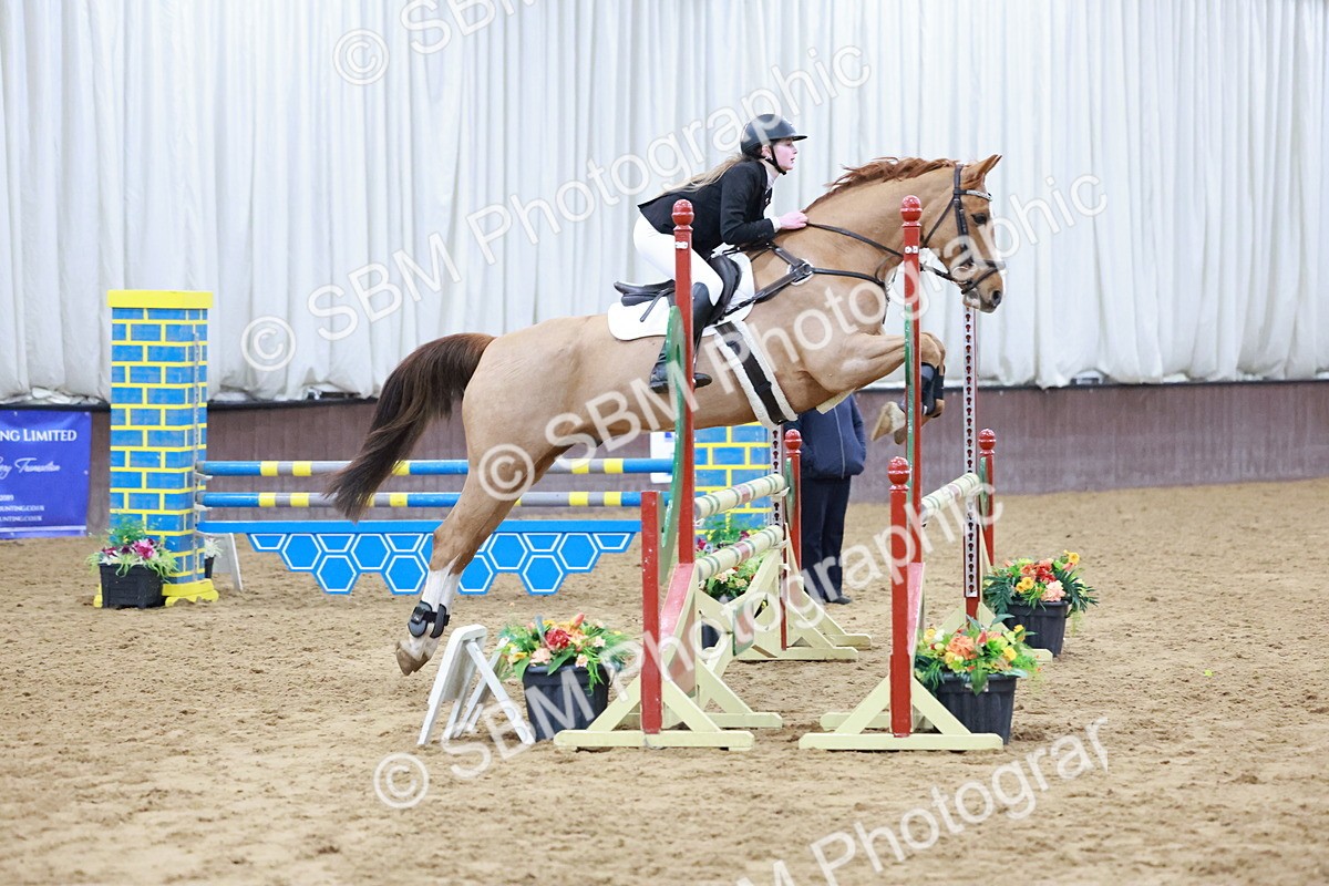 SBM_007236 - Class 23 - Bliss of London Novice Winter Championship Qualifier 90cm