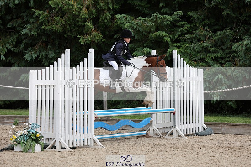 240823X-140253-18152 - 70cm R1 13.45 to 15.30