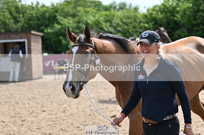 240717A-160259-03294 - Trot Up 4pm to 5pm