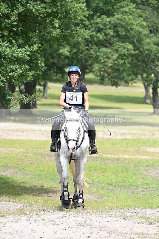 WJ7_0069 - Time 12:46 to 12:55