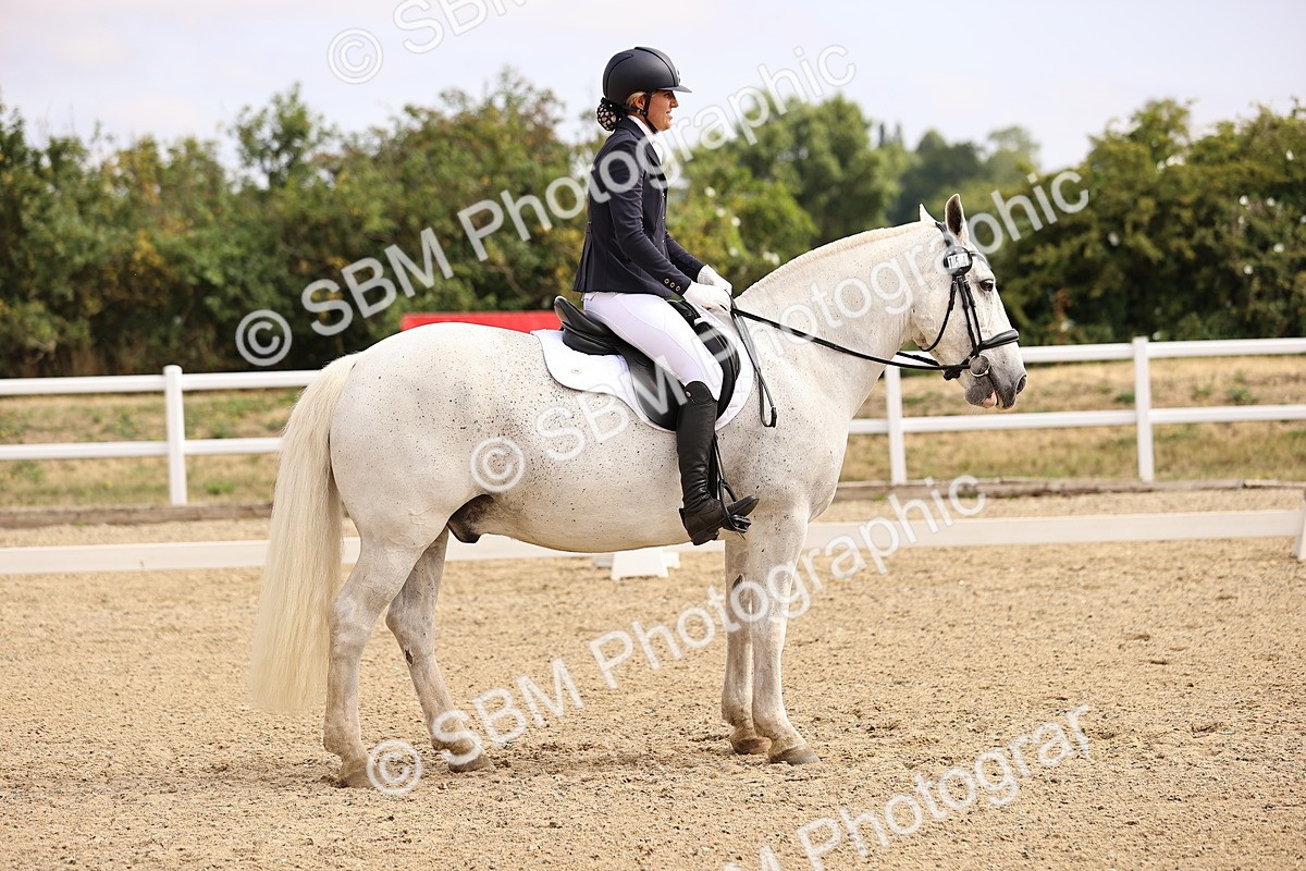 SBM_006463 - Intro 3 - 9.46-10.46