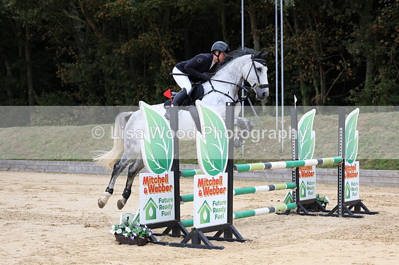3E7A2944 - Class 7: Senior 1.05m