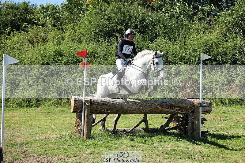 240811A-151345-05483 - 171-