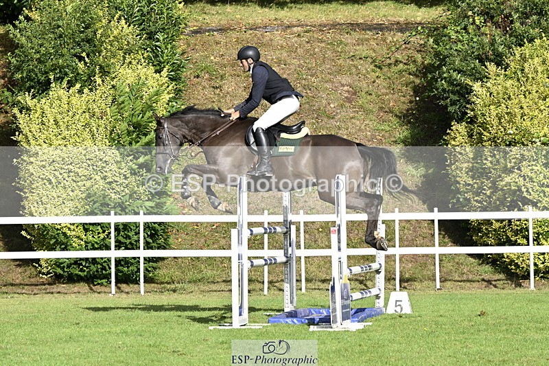 250831A-090621-09132 - Cls 34 Snr Foxhunter