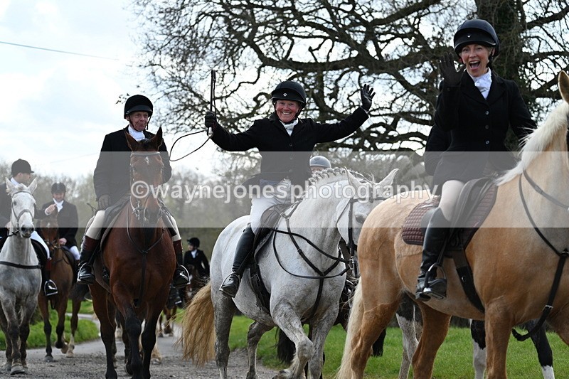 WJ7_9851 - Walk Home