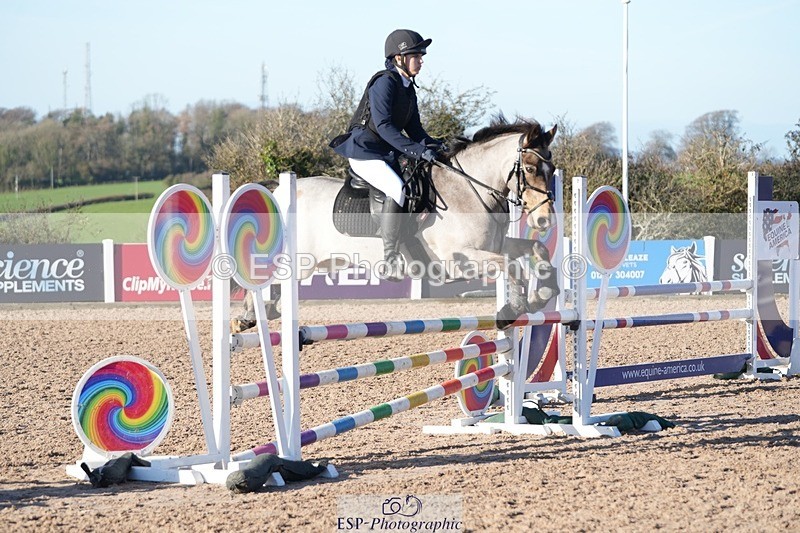 251130-112106-01042 - Cls 5 Pony Discovery & 90cm Open