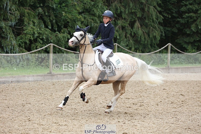 230618-103642-10225 - Cls 19 Pony Intro 1m