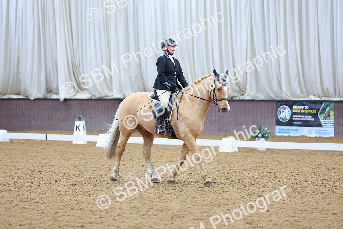 SBM_000871 - Novice