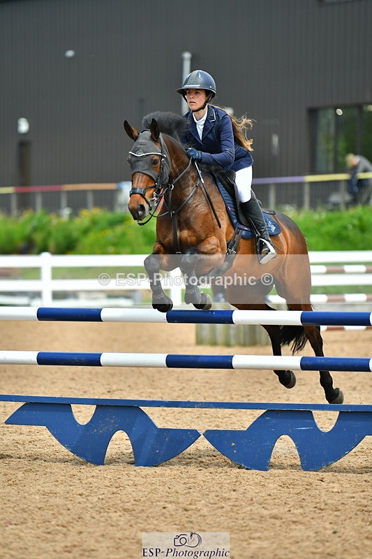 230514A-132716-02971 - Cls 25 Pony Foxhunter & 1.10m Open