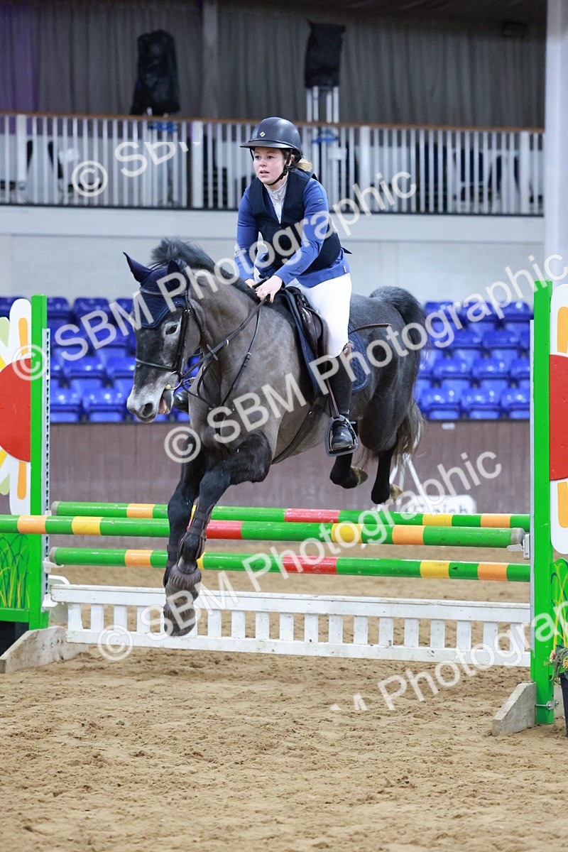 SBM_007155 - Class 23 - Bliss of London Novice Winter Championship Qualifier 90cm