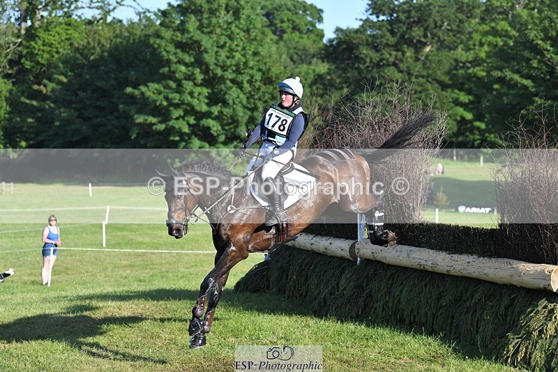 230527-182102-14118 - 178-RIDIRE_DORCHA-Lucy_Stimson-XC