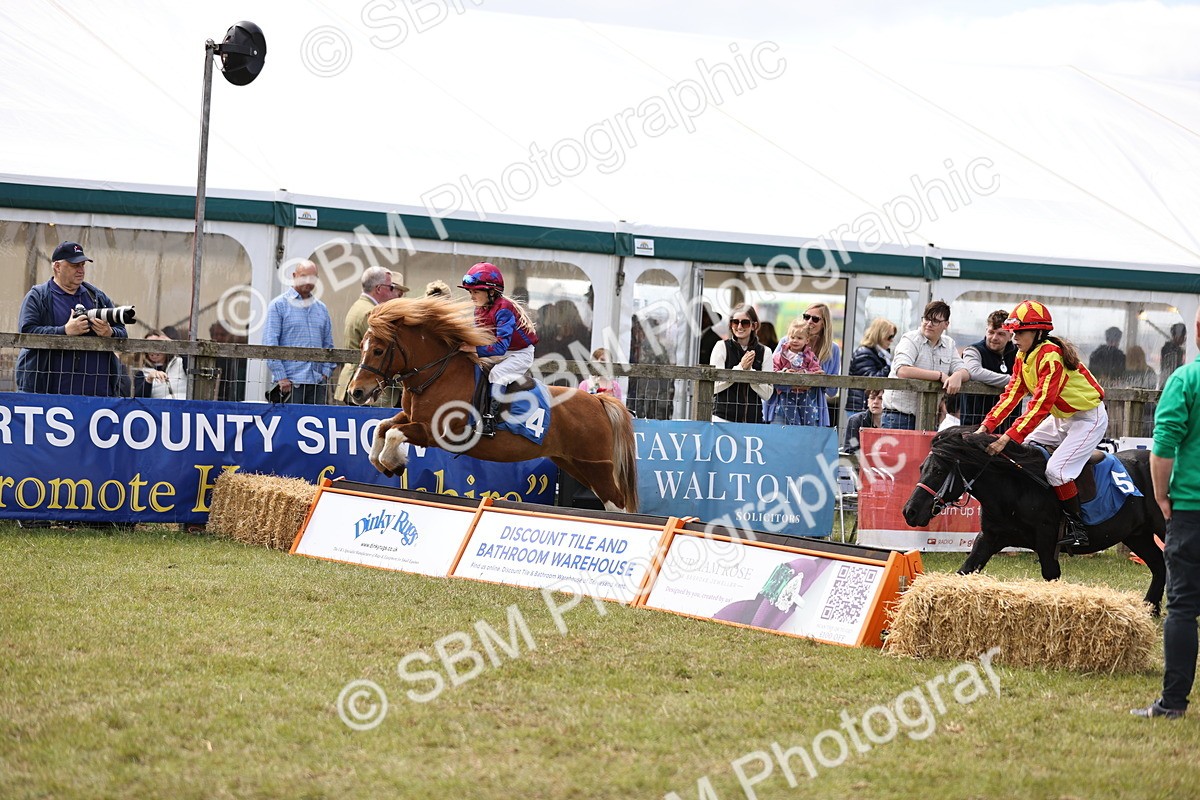 SBM_16468 - Dinky Derby