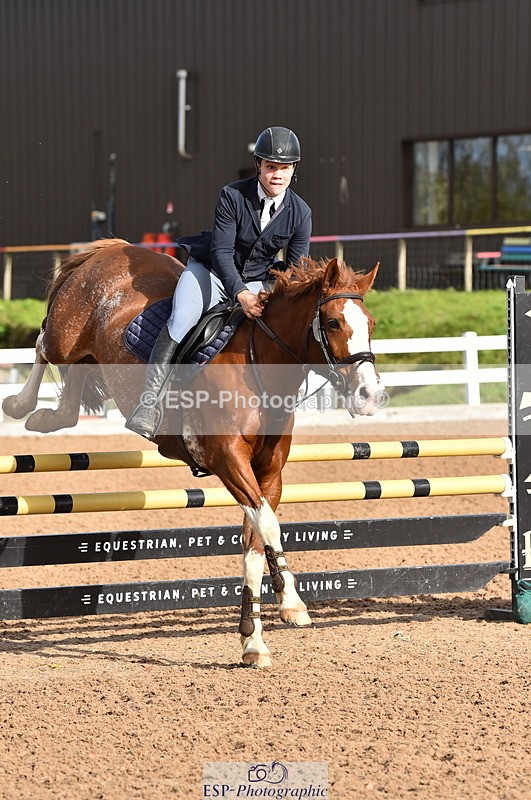 231029A-114402-03108 - Pony Newcomers & 1m Open