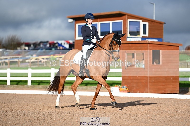 240218A-154942-09231 - 219-Jessica.Davies-Kadanz.II