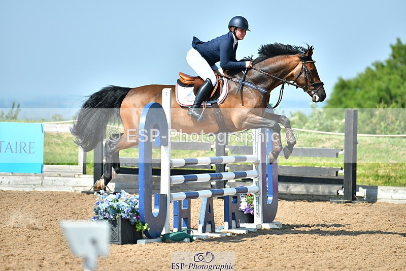 230609A-102420-00093 - Cls 1 Snr 1.05m & 1.10m Open