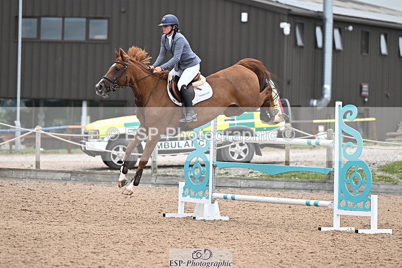 240828A-172710-01563 - Cls 6 National 1.30m and 1.40m