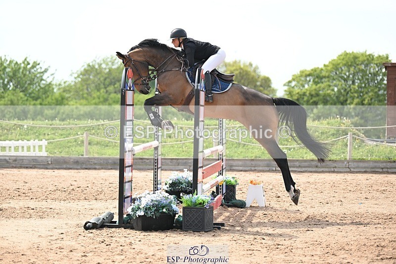 250511-150520-14503 - Cls 28 Snr Newcomers