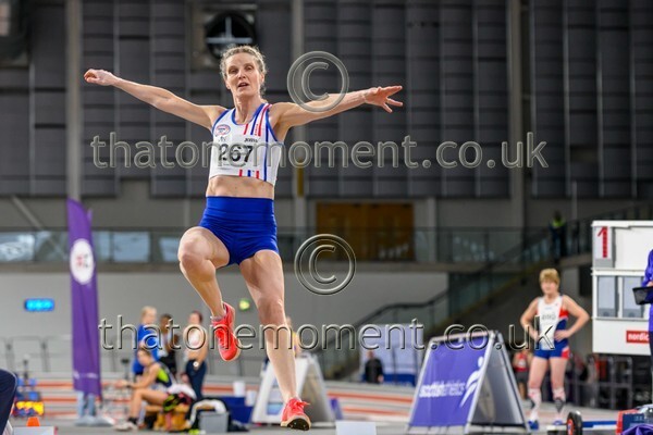 MastRelay26-915566 - Masters Set One