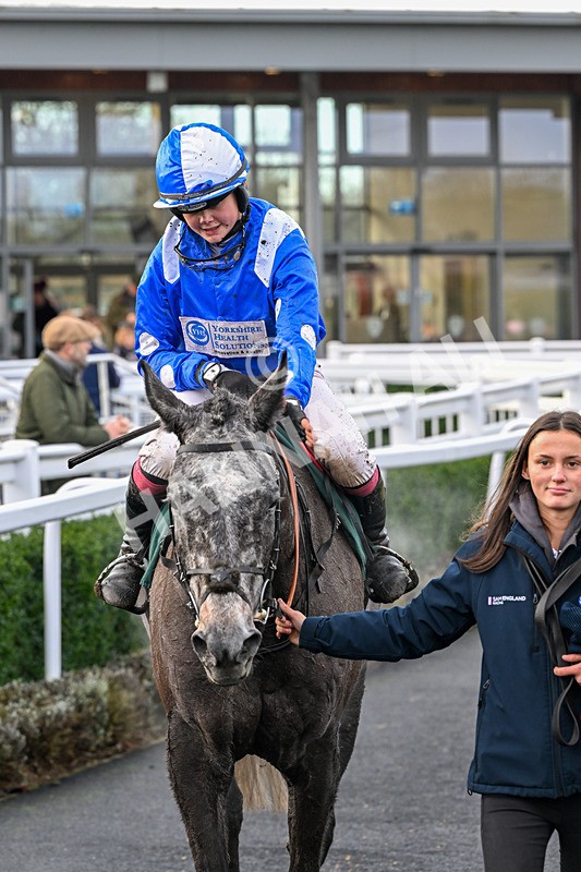 161225-Race 1-Born In The West-7951 - Race 1