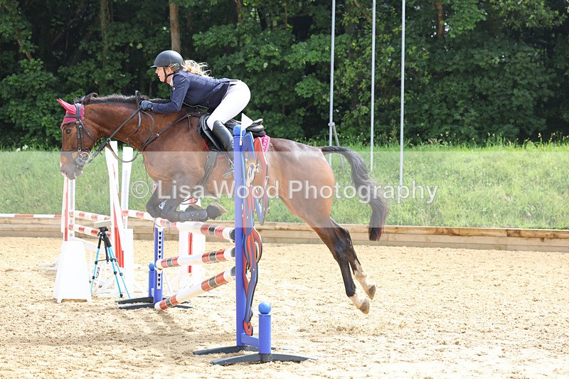 3E7A5744 - Class 5: Senior 95cm