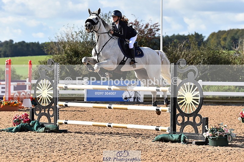 231014A-140722-05217 - Cls 15 1.05m Amateur Q 2nd R