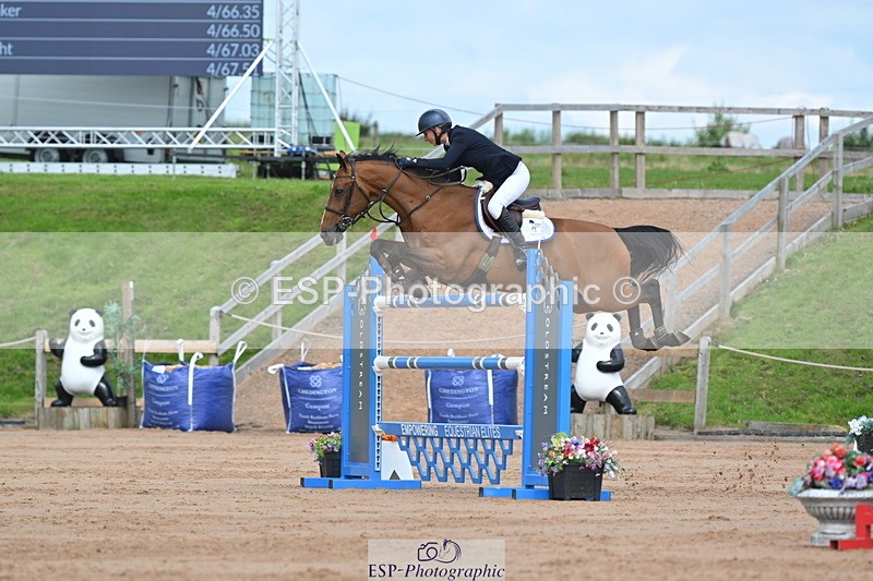 230721A-154406-07396 - Cls 10, 2 Star Big 1.45m Start to break