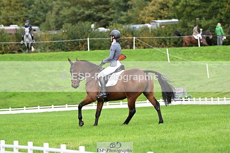 251023A-114943-03699 - G-516-Zara.Bucknell