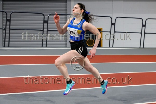 Age26SUN-918860 - Track Female