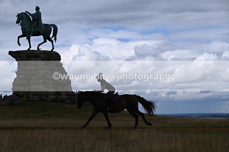 DSC_9445 - Time at Statue 15:11 to 15:58