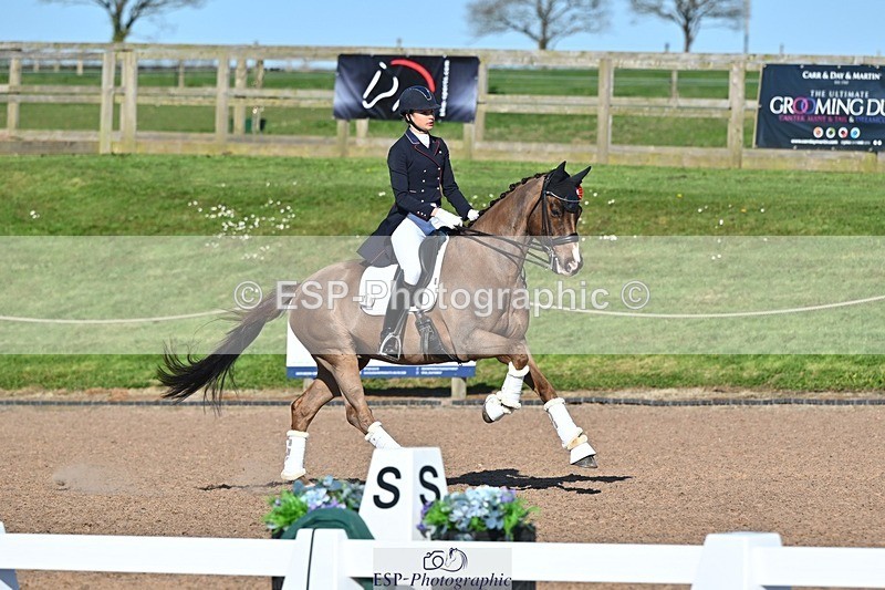 250405-154028-11834 - Cls 28 Young Riders Team