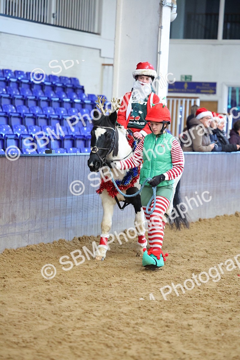 SBM_000641 - Class 3 - Fancy Dress