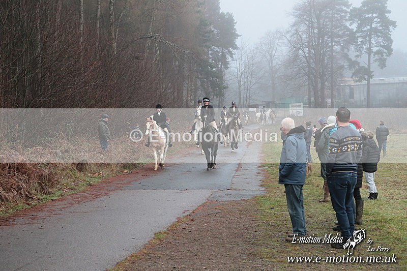 HUPY 261224 262 - Pytchley with Woodland Hunt Boxing Day Meet 26th December 2024