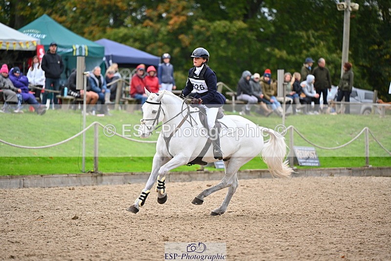 251026A-162922-26791 - G-526-Helen.Hickson