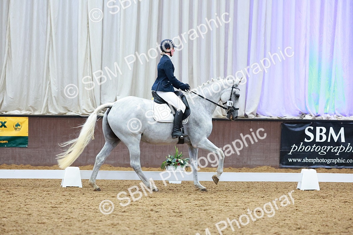 SBM_004120 - Class 12 - E2 Championship - 14.50-15.53
