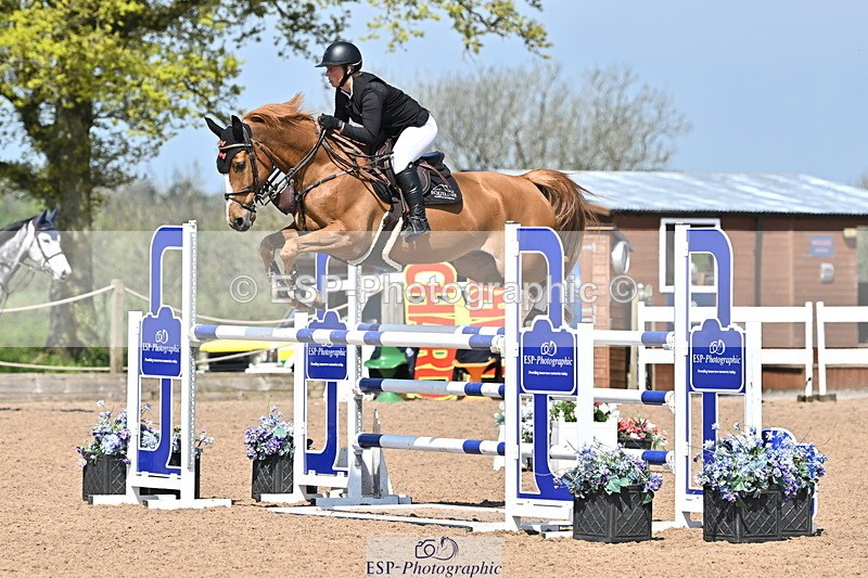 240509A-113004-01188 - Cls 9 Snr 1.20m Open